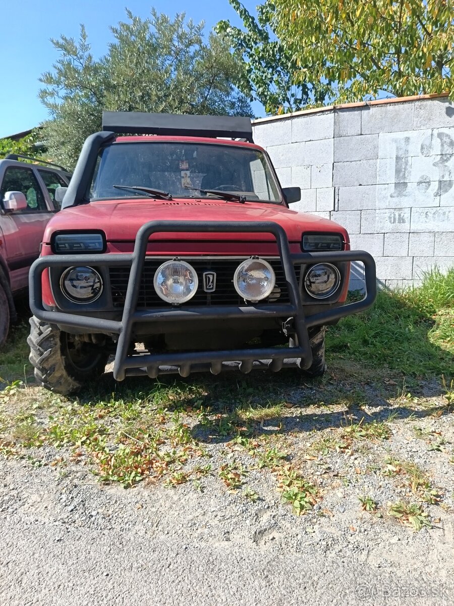 Lada Niva 1.7i - 2