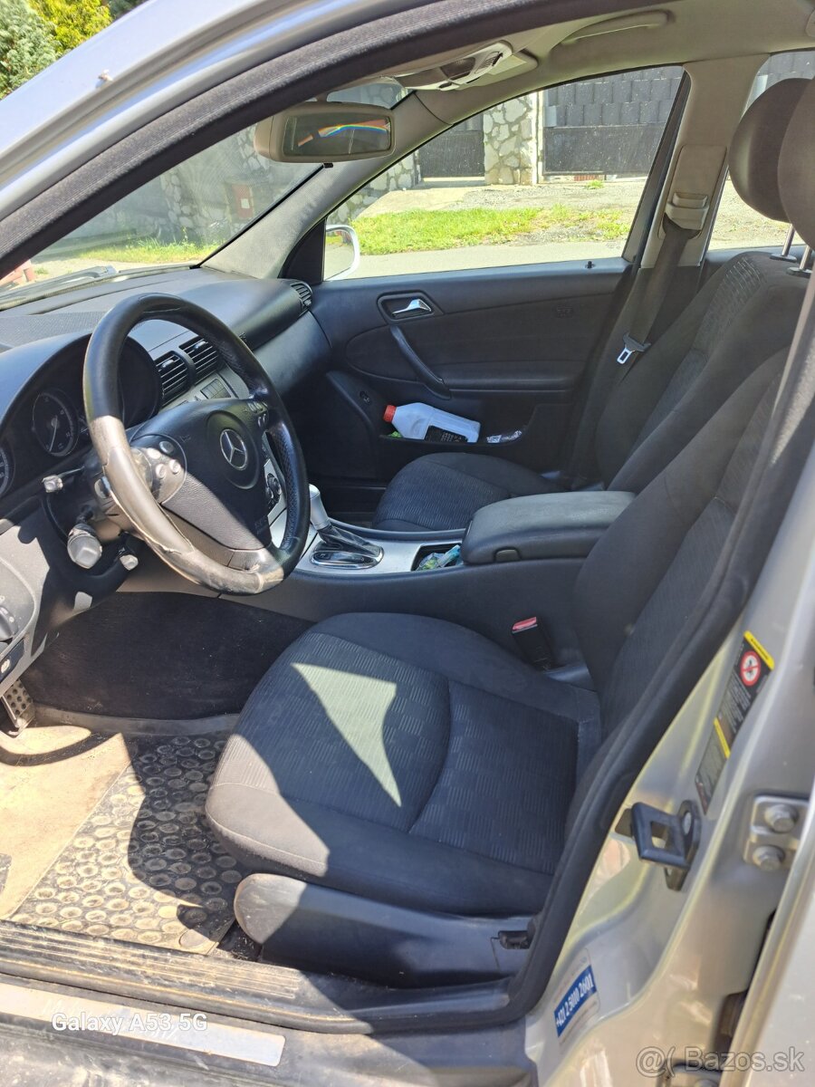 Mercedes C220 - 2
