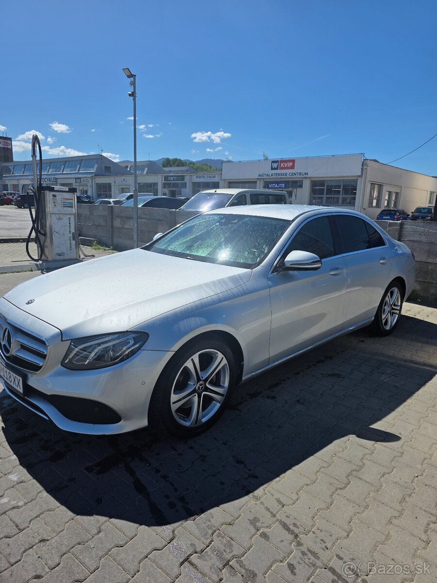 Predám Mercedes-Benz E 220 - 2