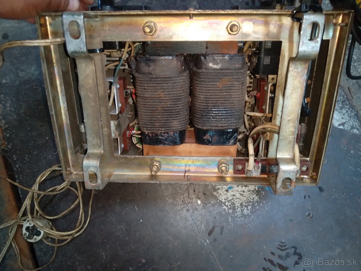 Auto nabiacka na baterky - 2