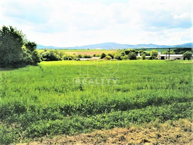 Stavebný pozemok v obci Tvrdomestice s rozlohou 1289m2 - 2