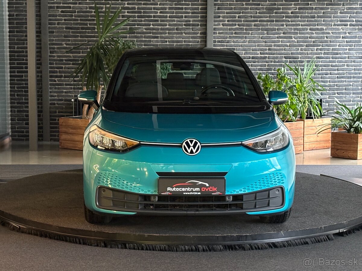 Volkswagen ID.3 Pro Performance 58kWh Modrá - 2