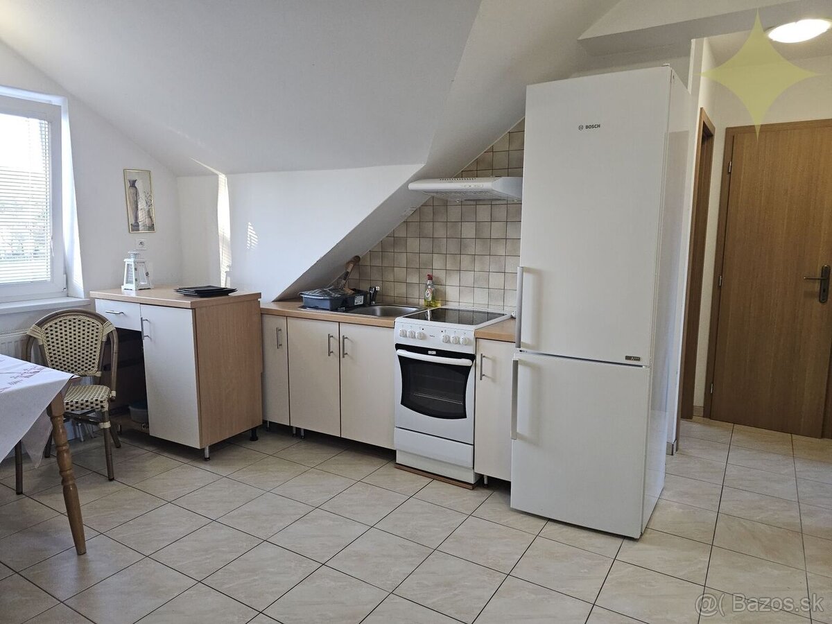 Prievidza – ul. Sama Chalupku / Prenájom 2-izbového bytu (50 - 2