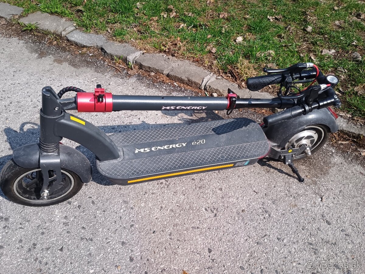 Elektrická kolobežka MS ENERGY e20 - 2