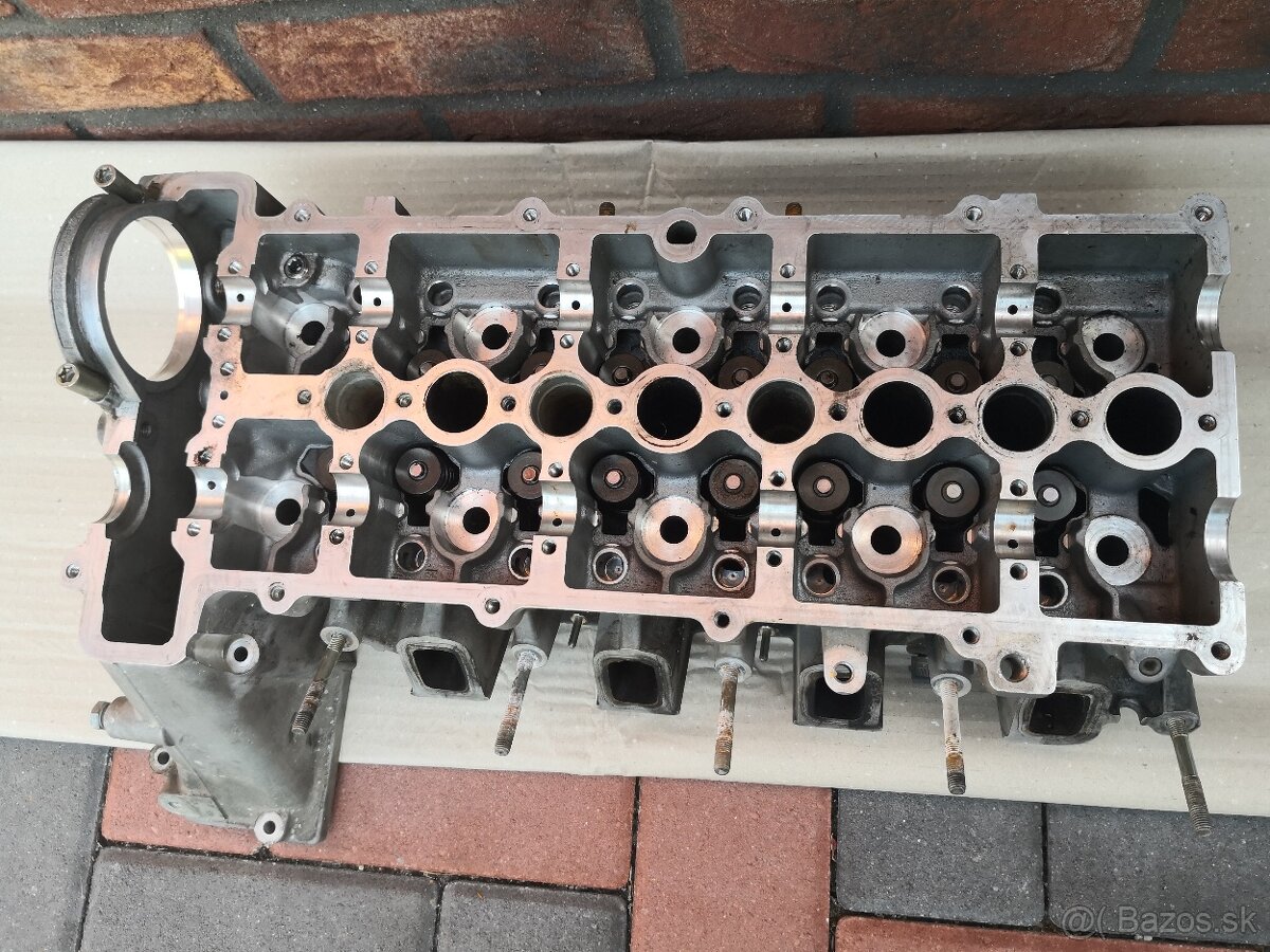 Hlava valcov na BMW 320d, E 46, 100kW, M47D20, 22466019 - 2