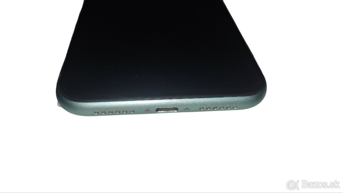 iPhone 11 64GB – zelený, TOP stav - 2