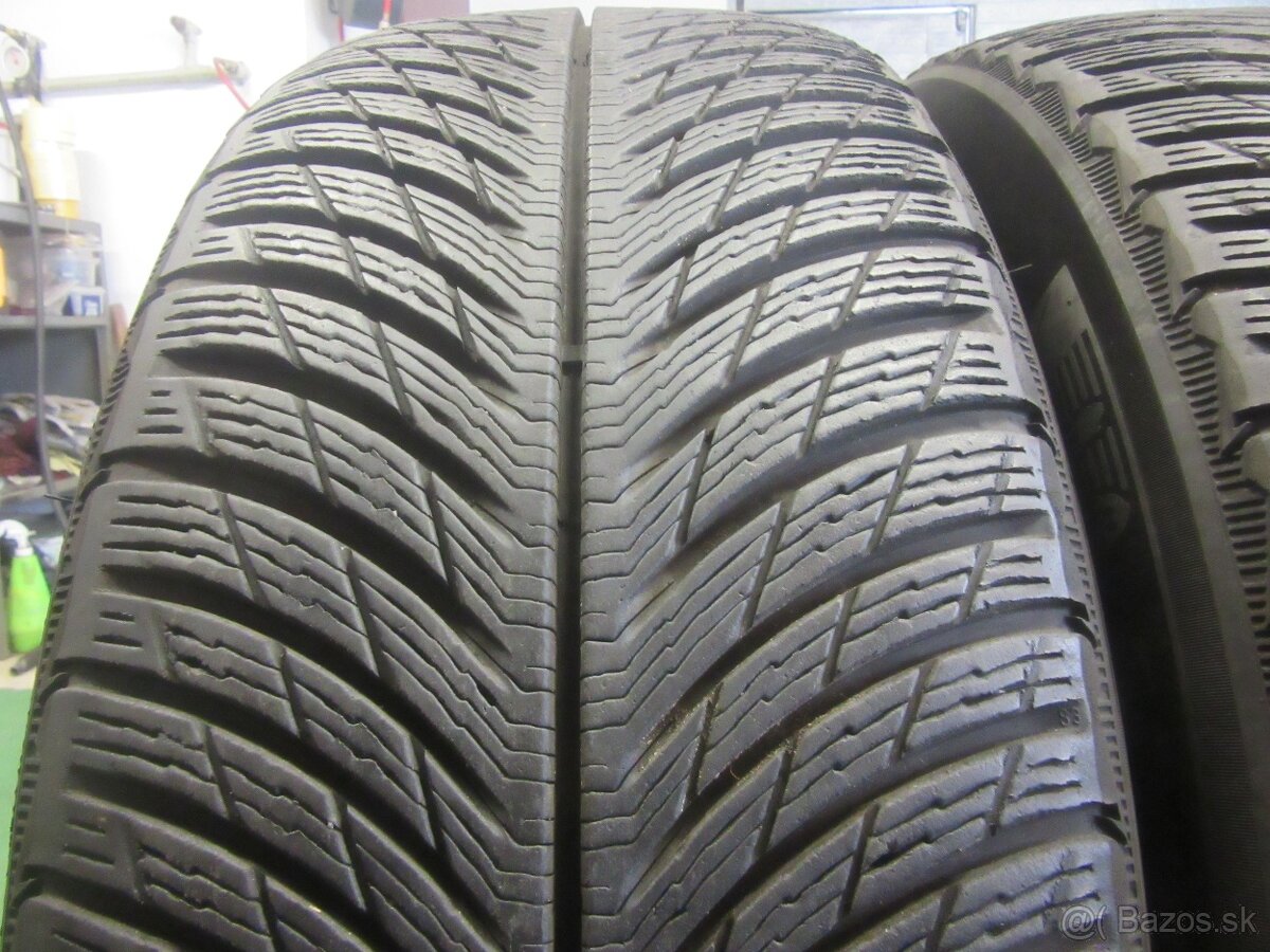 Zimné pneumatiky 255/50R20 michelin dezén 7mm - 2