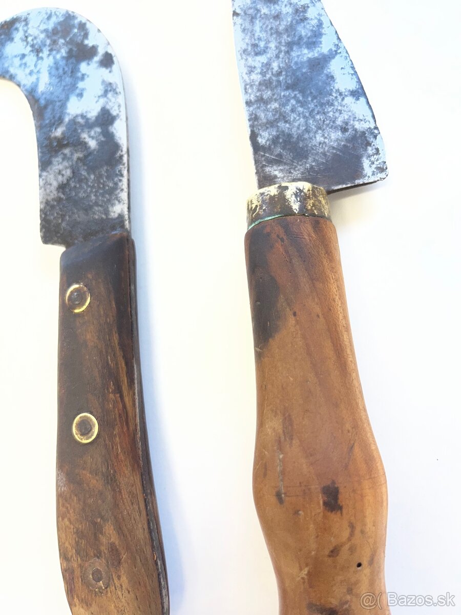 Starožitné vinohradnícke nože - 2