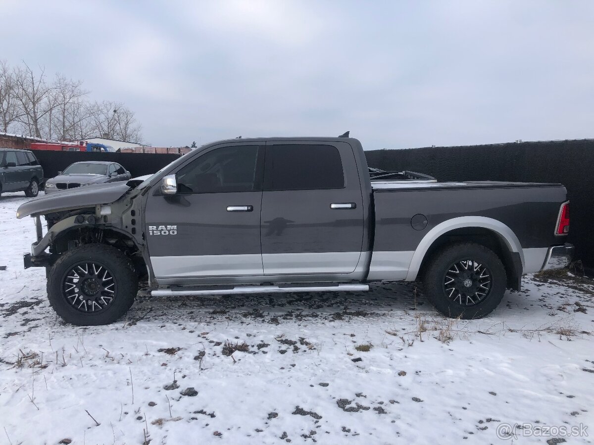 Dodge Ram 1500, 5.7 Hemi, Laramie - Dily - 2