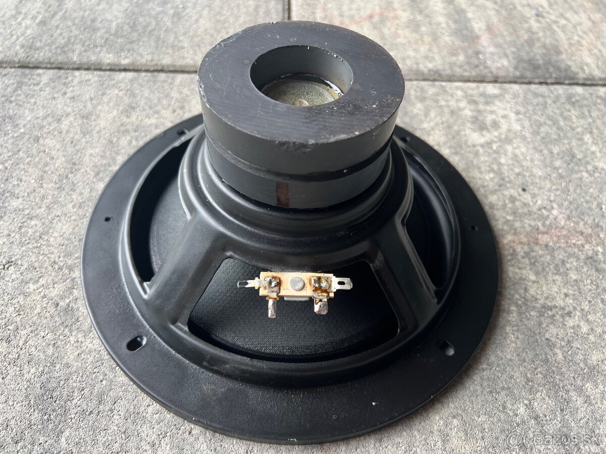 Basové reproduktory 8ohm - 2