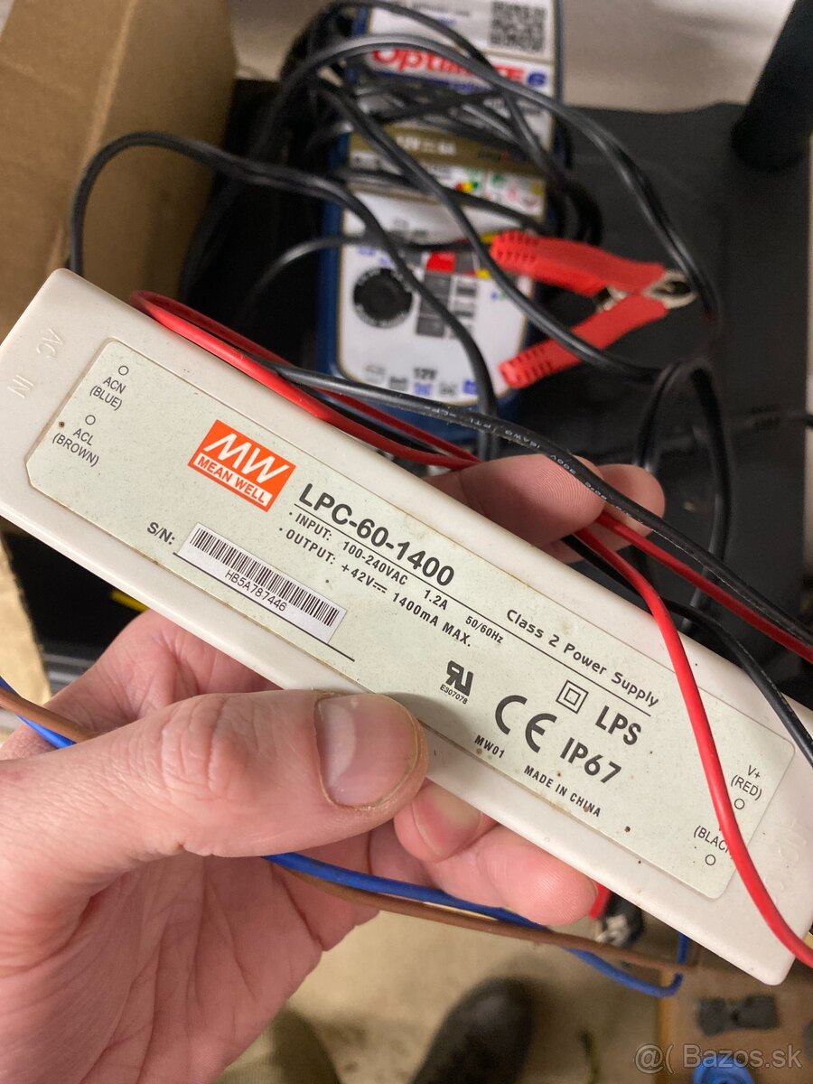 MeanWell HLG-120H-C1050A - 2