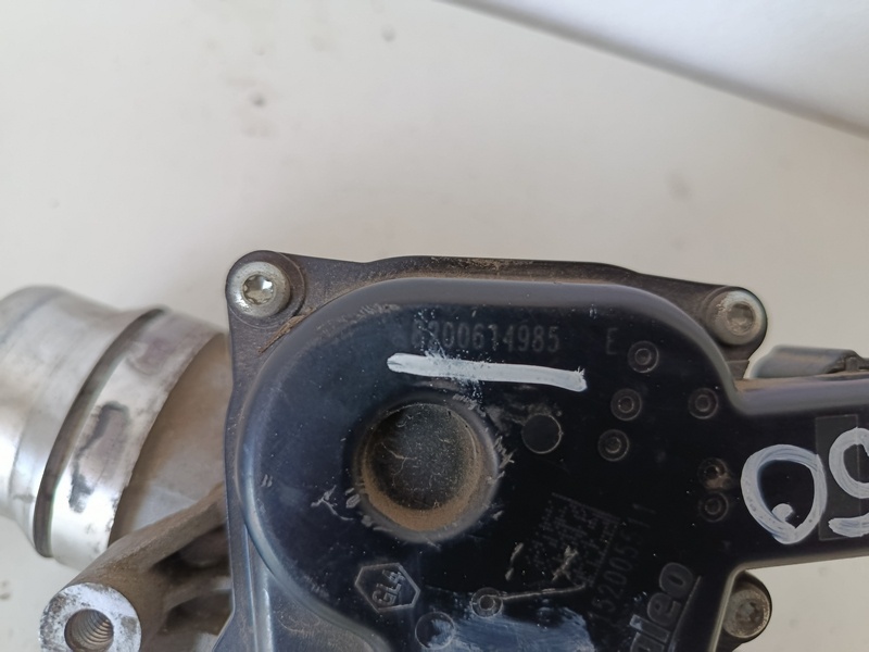 skrtiaca klapka clio 3 8200614985 50€ - 2