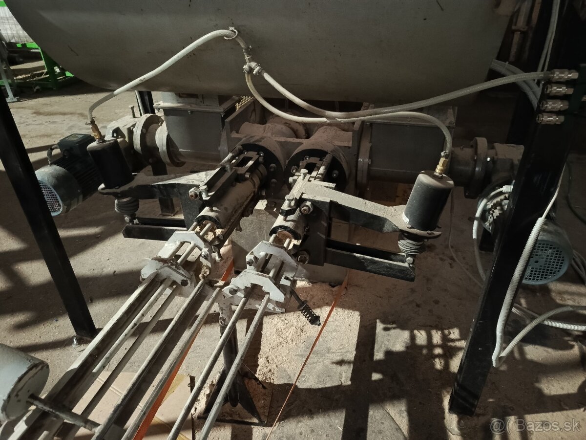 briketovací lis BT-500 - 2