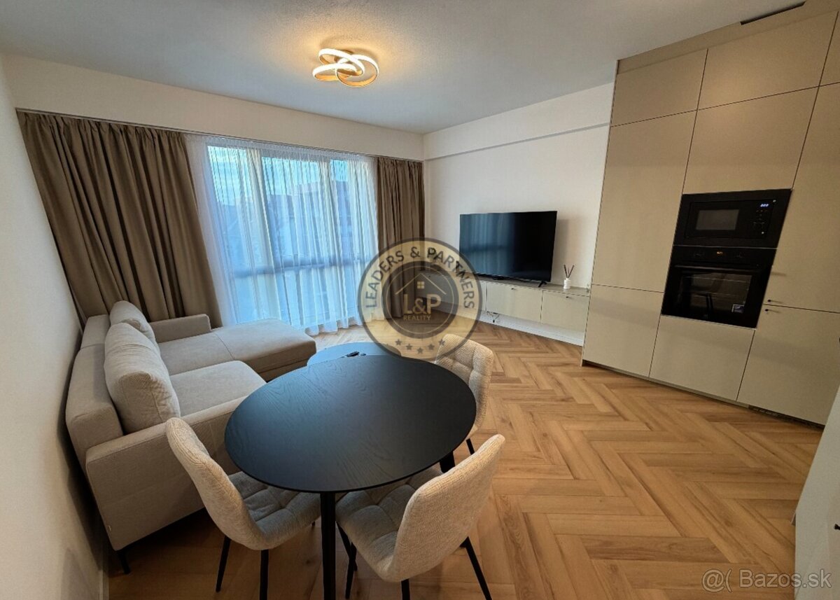 Nadštandardný 2i byt, centrum, Baštová - 2