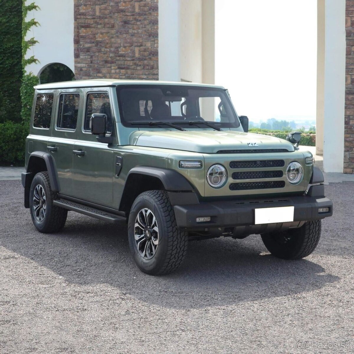 212 BAW 4x4 LPG automat 3x dif.lock 2025 nové tažné 3,5t