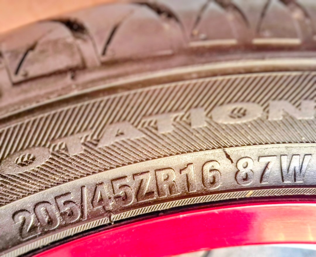 AL disky - elektróny - 2