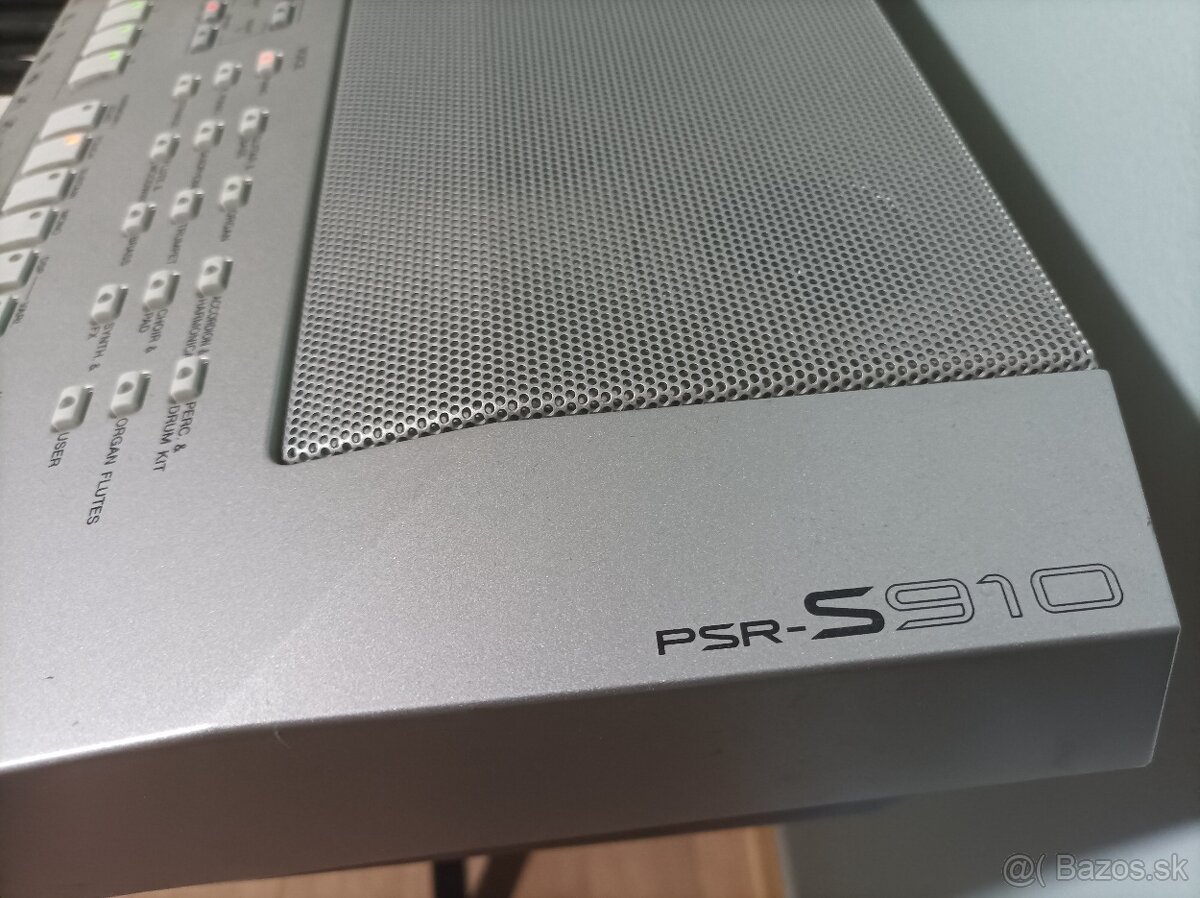Yamaha PSR s910 - 2