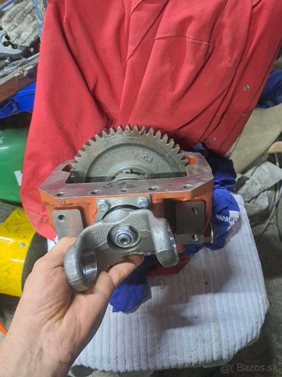 Prídavná prevodovka zetor - 2
