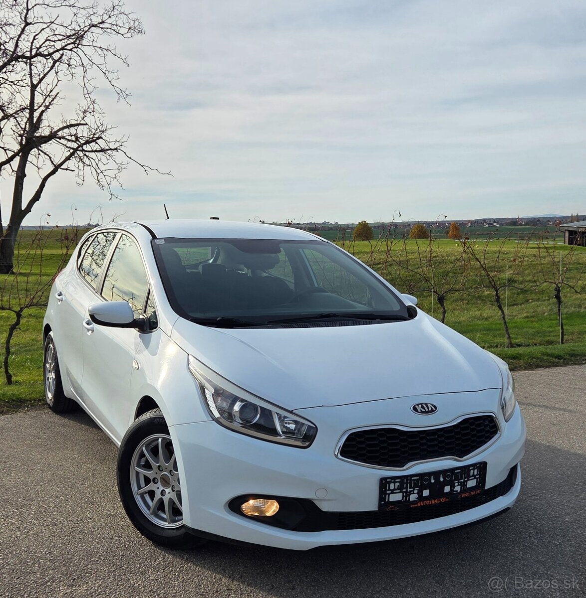 Kia Ceed 1.4 CRDi 66KW/90 koní R.V.07/2012 - 2