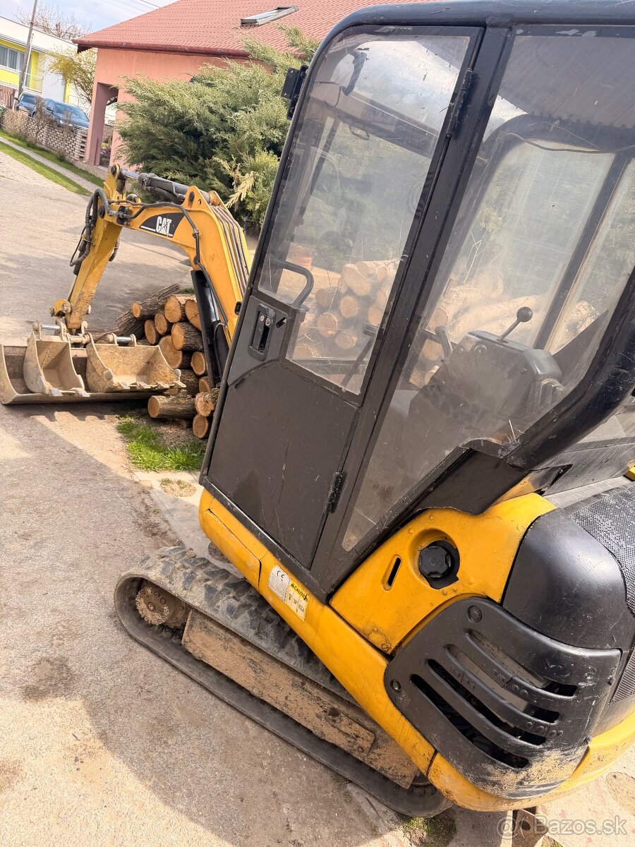 CAT 301.5 - 2