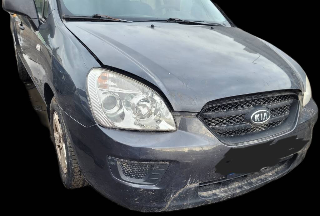 KIA CARENS PREDOK - 2