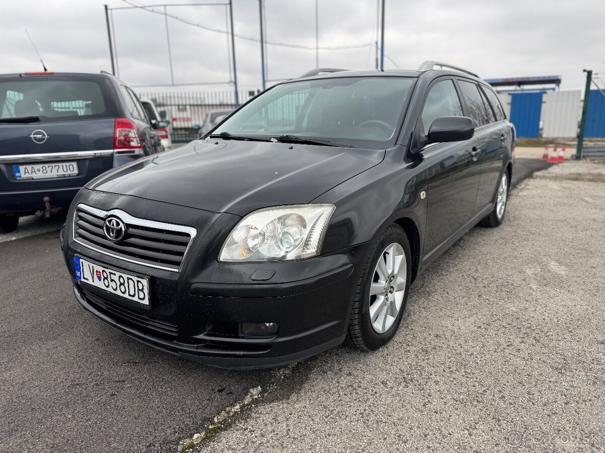 Toyota Avensis Combi 2.2 D-4D - 2
