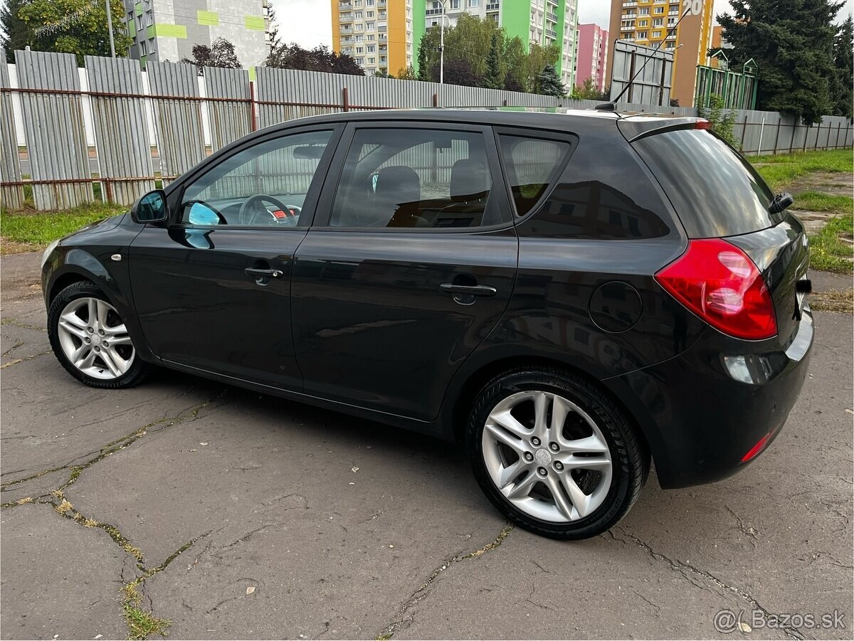 Kia ceed 1.6 crdi 85kw - 2