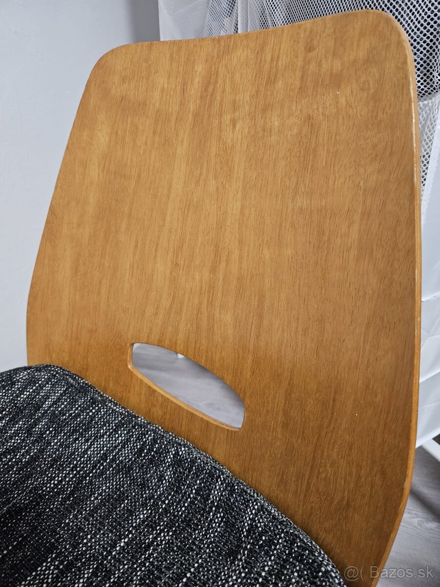 Stoličky limba - 2