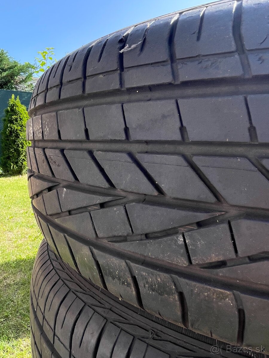 Pneumatiky Goodyear excellence 235/65 R17 - 2