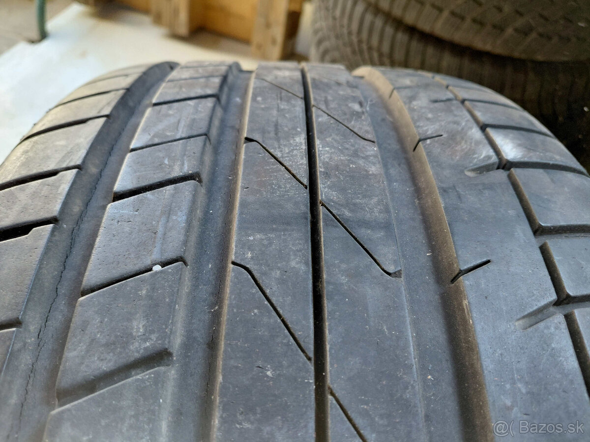 1ks Petlas 255/35R19 - 2