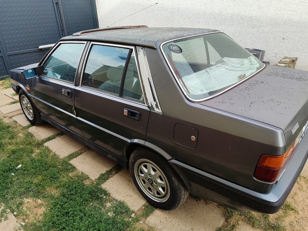 Lancia prisma - 2