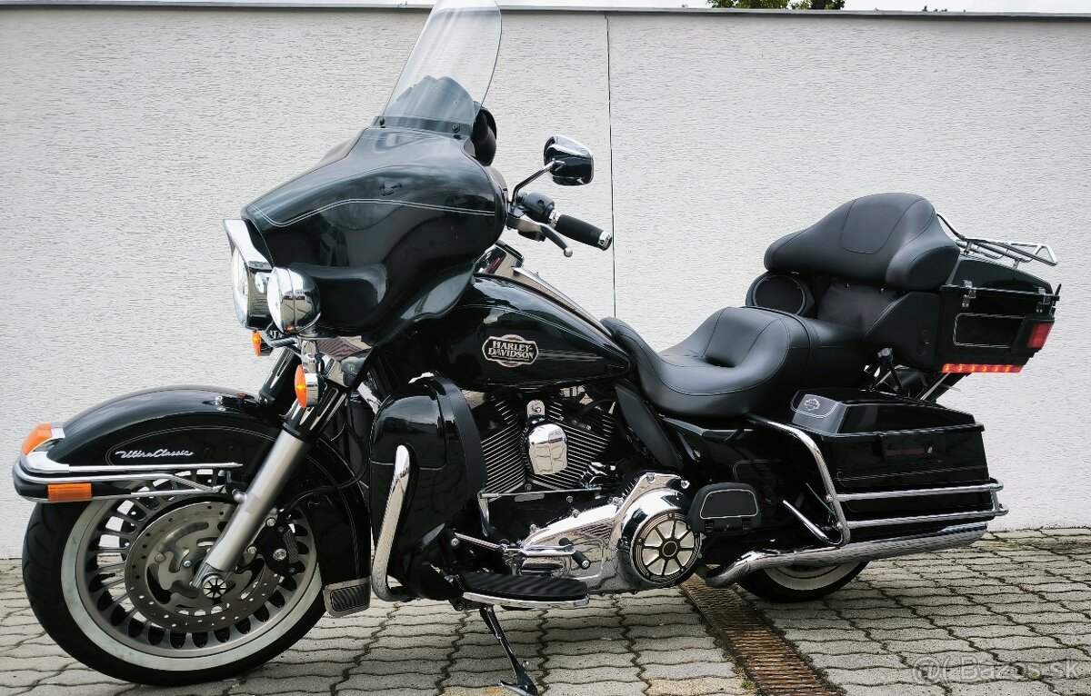 Harley Davidson Electra Glide FLHTCU r.v.2010 - 2