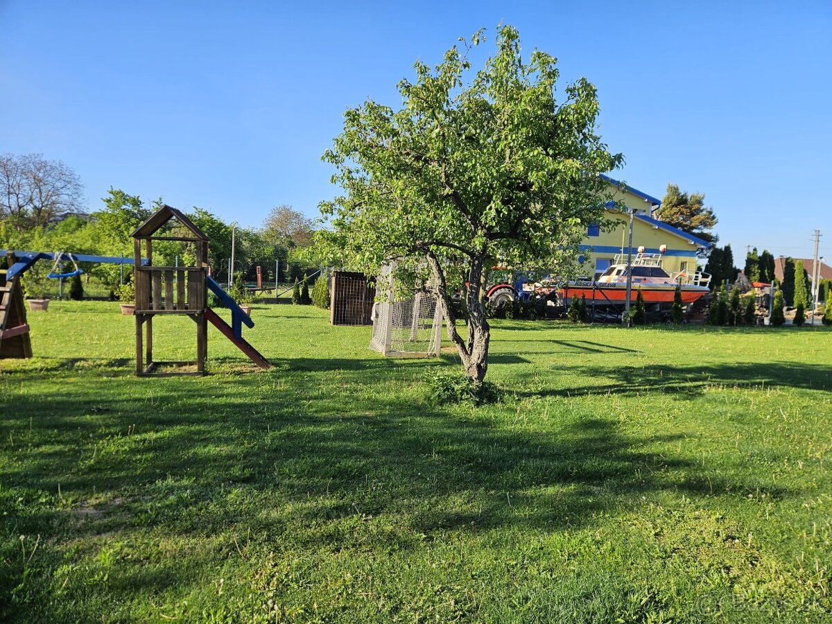 SIMI real - stavebný pozemok vo vyhľadávanej lokalite obce - 2