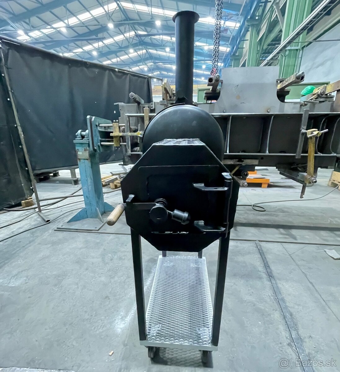 Gril lokomotíva s udiarňou - 2