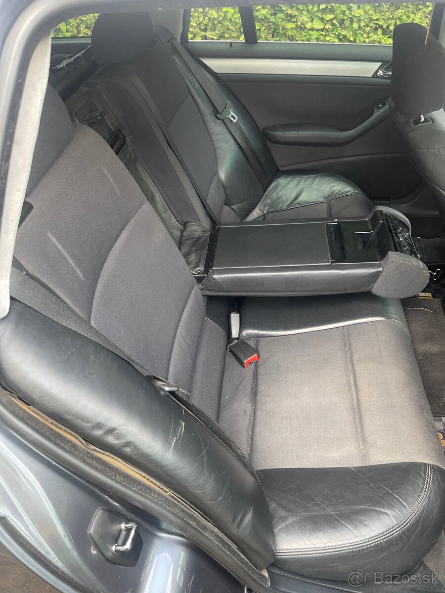 Predám sedačky BMW e46 touring - 2