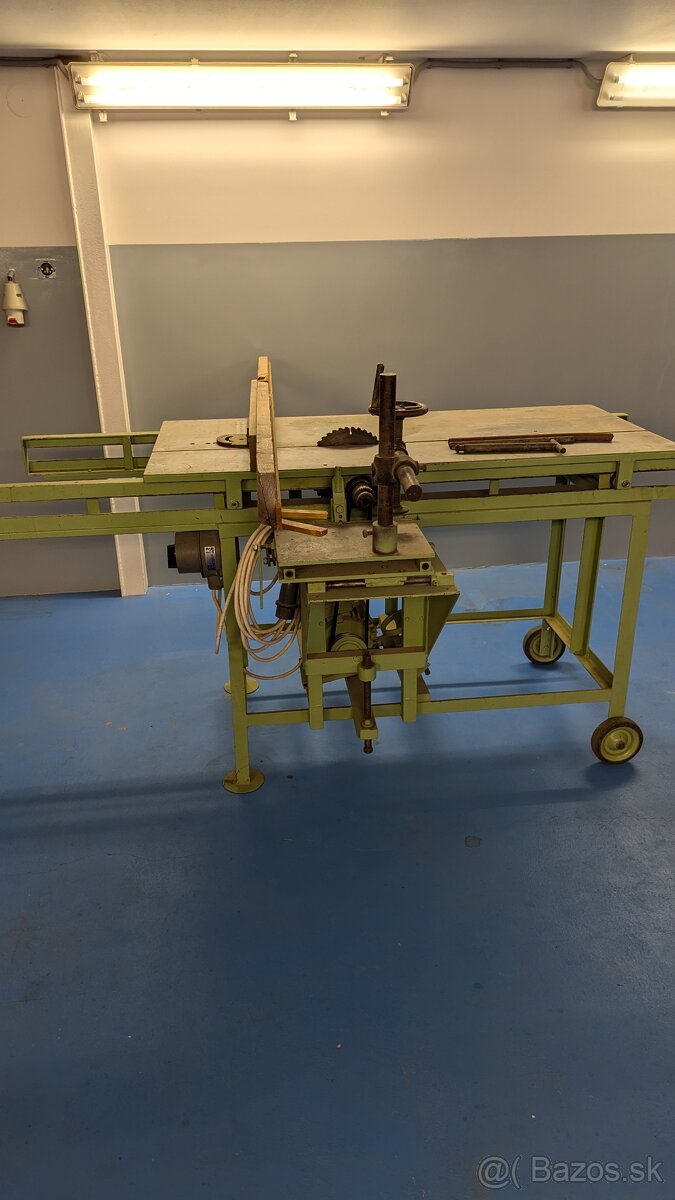 Predám Cirkulár na drevo - 2