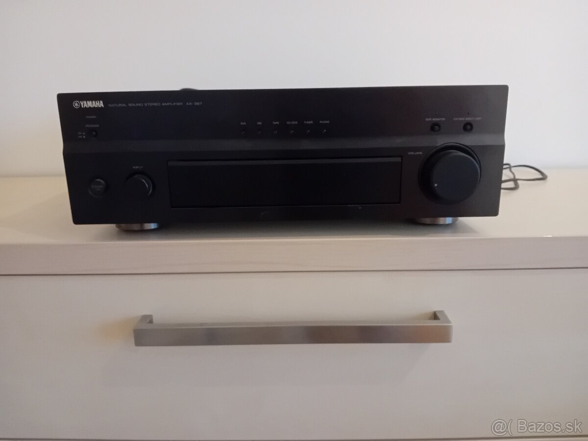 Zosilovač yamaha - 2