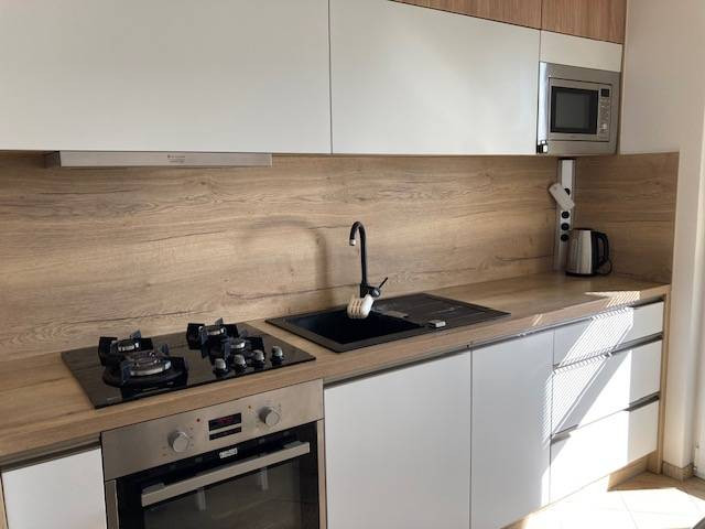 Na predaj vkusne zrekonštruovaný 3-izbový byt v Ilave – Kuku - 2