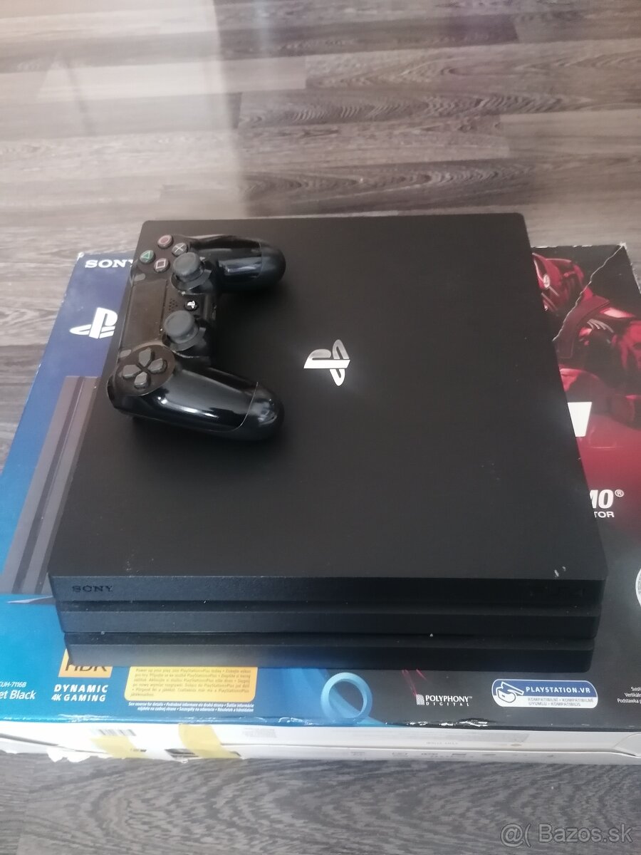 Predám PS4 pro - 2