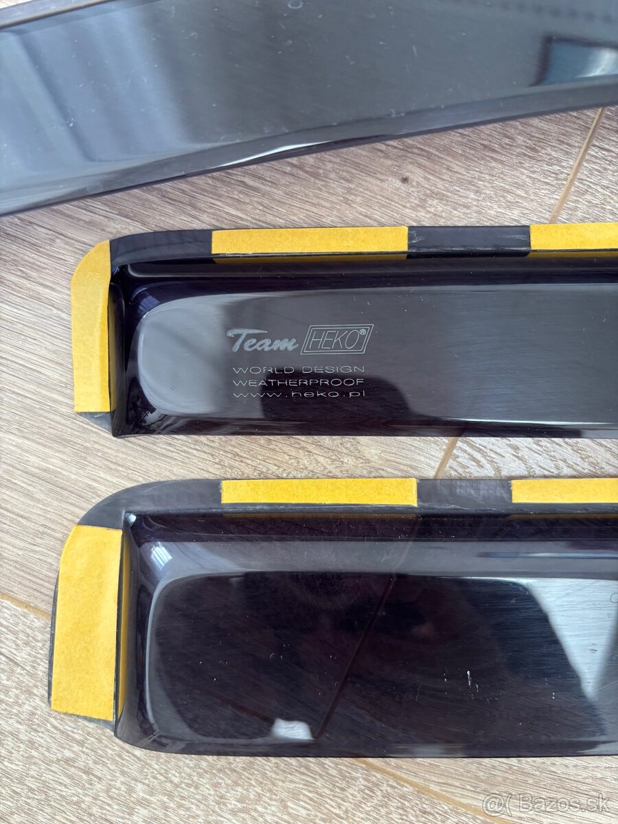 Deflektory-Toyota corolla combi 2022 - 2