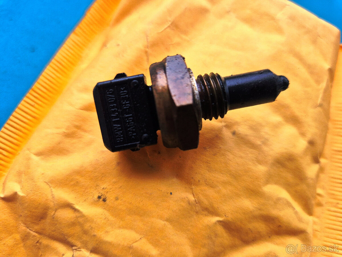 BMW E46 E90 E91 E92 Snímač Teploty Oleja Kvapaliny 1433076 - 2