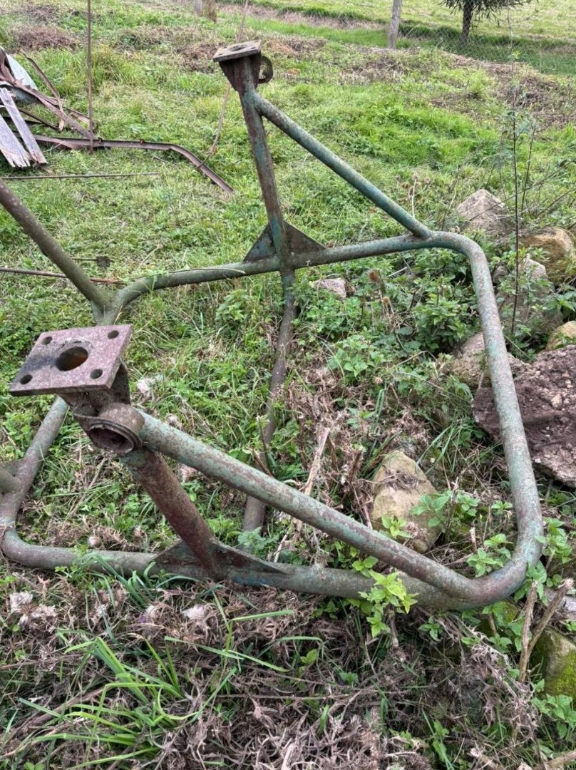 Zetor 50 super ochranný rám - 2