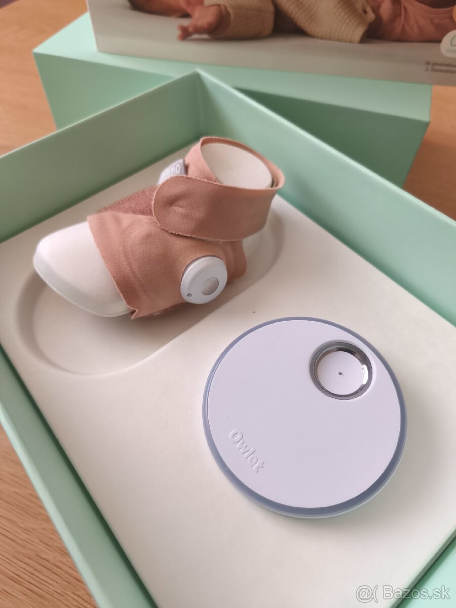 Owlet Smart Sock 3 - 2