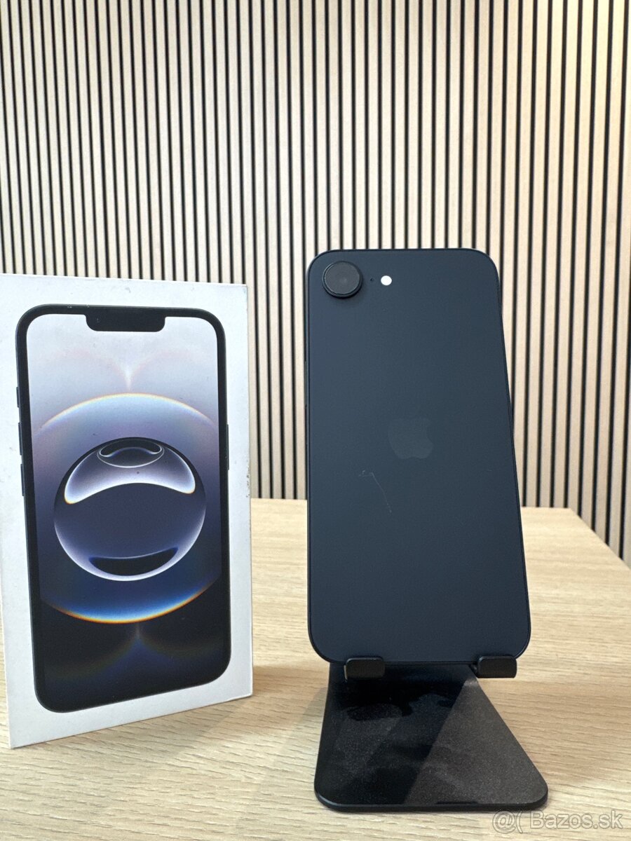 iPhone 16e Black 128GB - 2
