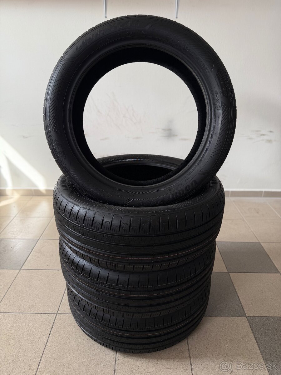 Nepoužité letné pneumatiky 215/50/19 Goodyear Efficient Grip - 2