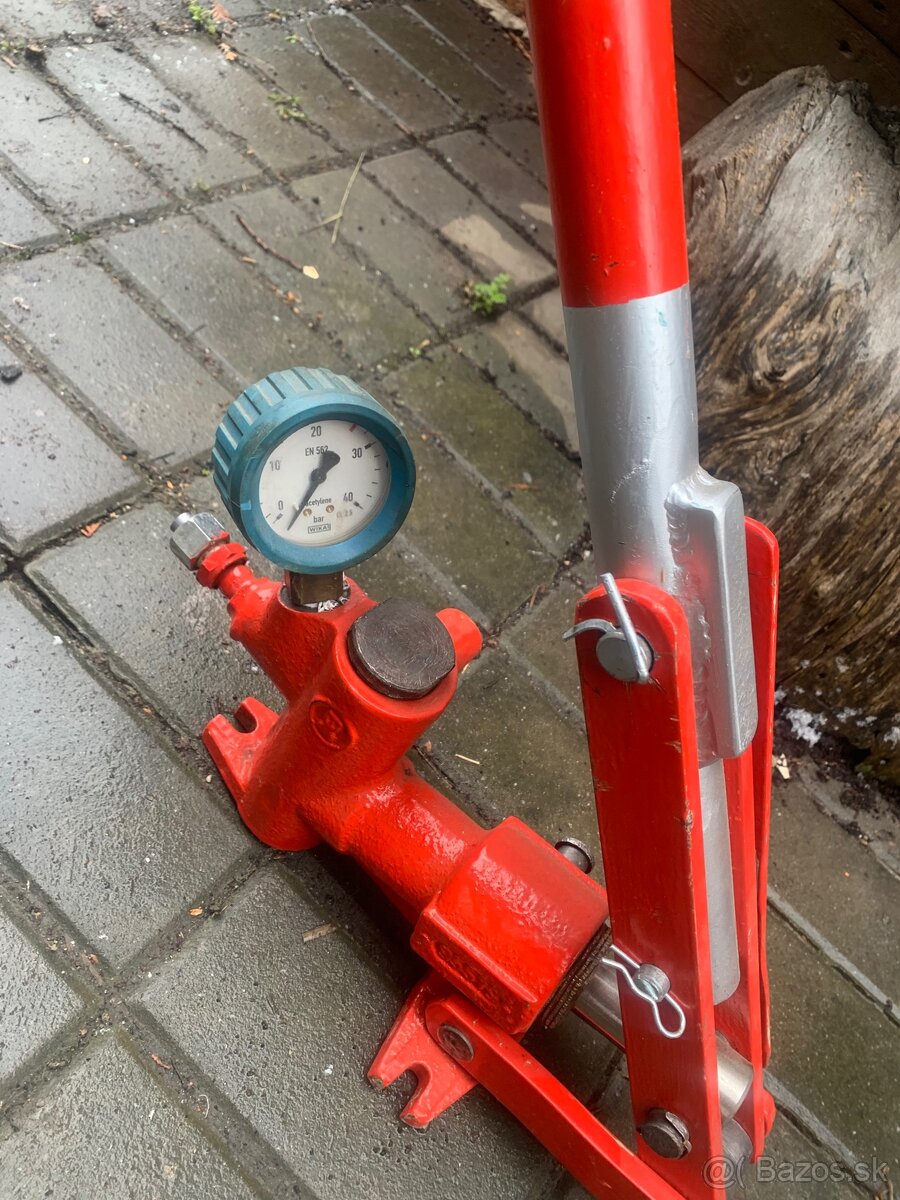 Hydraulická pumpa - 2