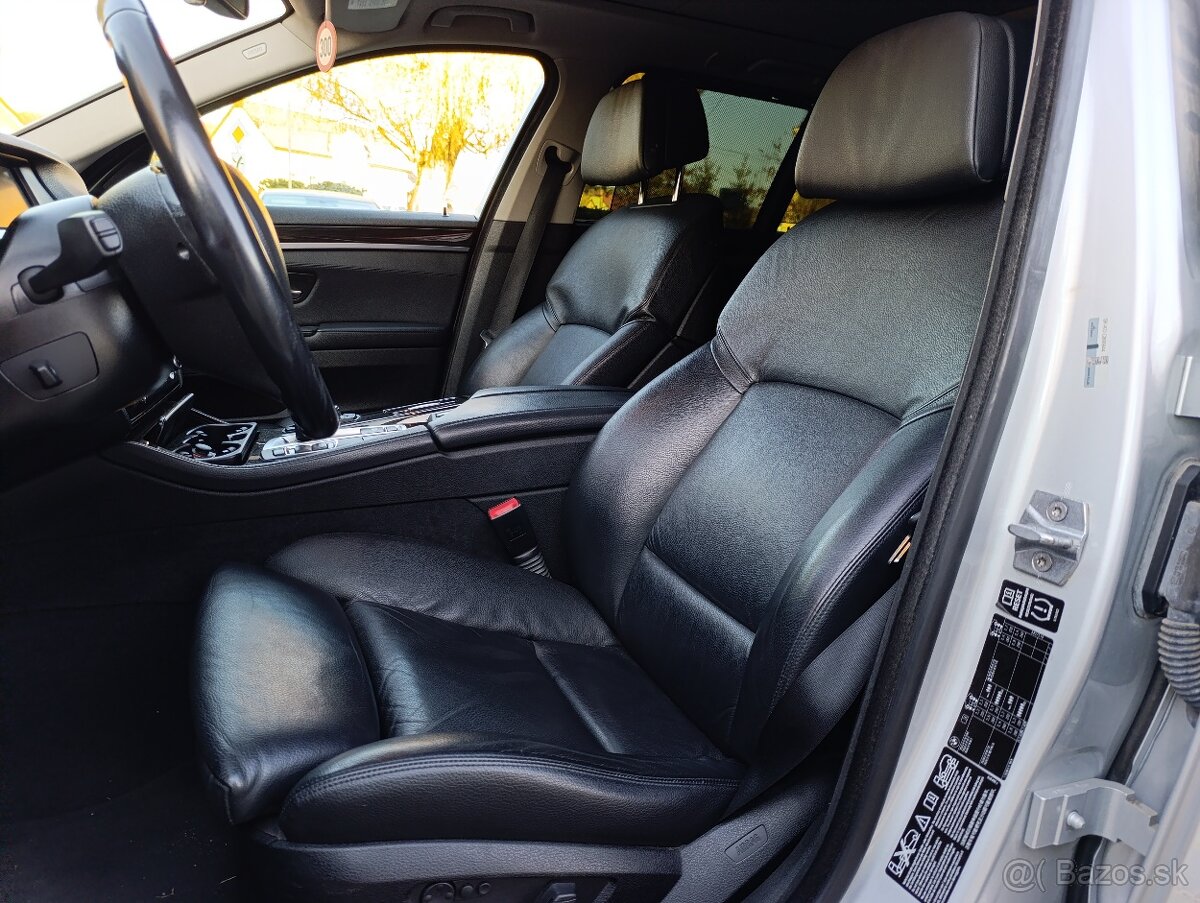 BMW 530 XDRIVE Rad 5 combi, 190kW Doťah dverí, Koža - 2