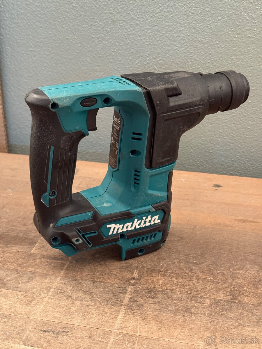 AKU príklepová vŕtačka Makita - 2
