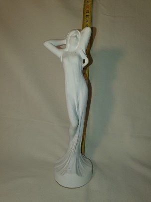 SOŠKA MLADEJ DIEVČINY – STAROŽITNOSŤ - 2