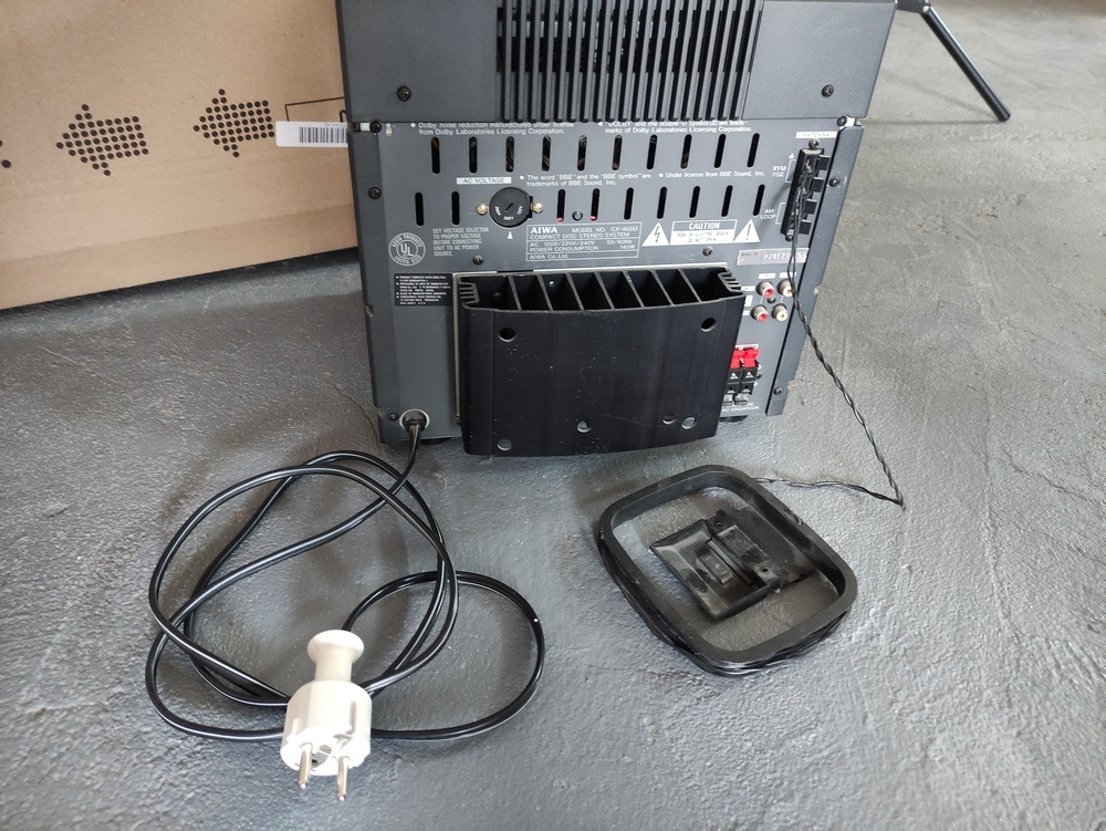 Predám vežu Aiwa SX-800 - 2